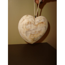 WOODEN HEART 16CM