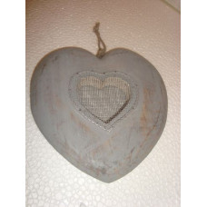 HANGING MESH HEART