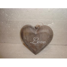 WOODEN HEART 9X9 CMS