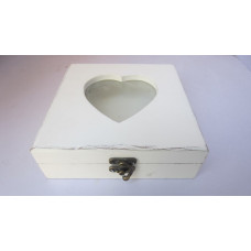 HEART NAPKIN BOX