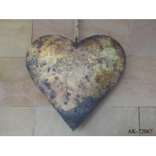 IRON HANGING HEART XL