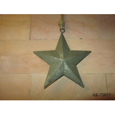 IRON HANGING STAR  LARGE