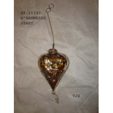 4 HAMMERED HEART W FITTING AND CHAIN"