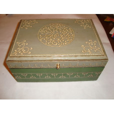 PAINTED BOX BIG