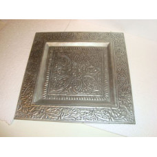 SQ. PLATE DESIGNER 40CMS