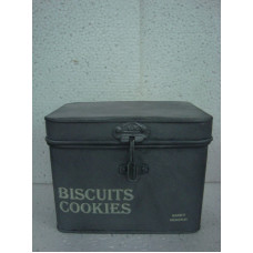 BISCUITS BOX SQUARE WITH LATCH