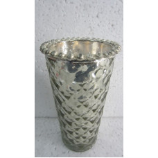 BEADED BORDER DIAMOND VASE