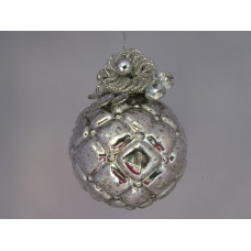 4"  SQ BEADED BALL WITH DECORATION ANT. SILVER