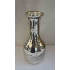 DIAMOND CUTTING FLOWER VASE SMALL