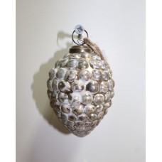 4 inch DOTS ON OVAL HANGING