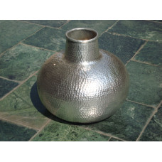 ALUMINIUM VASE MEDIUM