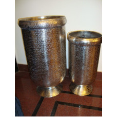 CHIMNEY POT SET / 2