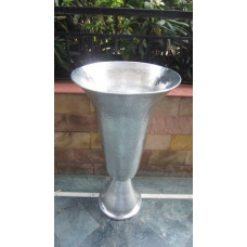 alu TRUMPET VASE MEDIUM