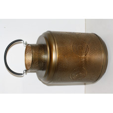 Lantern aiching round large brass ant.