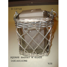 SQUARE BASKET W GLASS