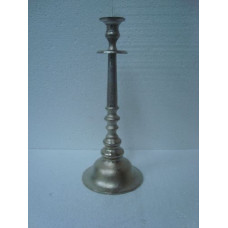 SINGLE LITE CANDLE STAND 16X16X39CMS