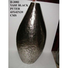 V SHAPE VASE BLACK LINES