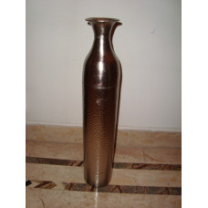 BOTTLE VASE HAMMERED