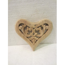 HANGING HEART CARVING