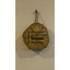 ROUND HANGING WELCOME