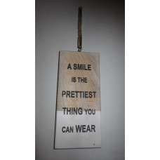 WOODEN HANGING A SMILE