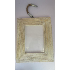 PHOTO FRAME HANGING