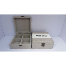 SQ. THEE DOOS BOX