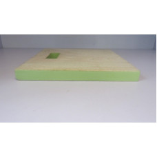 SQUARE CHOPPING BOARD SMALL