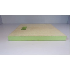 SQUARE CHOPPING BOARD MEDIUM