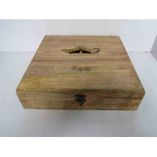 SQ. KETTLE TEA BOX