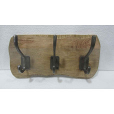 COAT HANGER WITH RECT. BASE 3 HOOKS