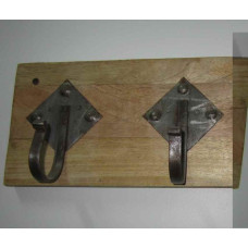 COAT HANGER DOUBLE HOOKS