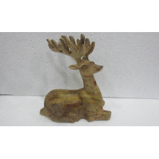 Wood reindeer sitting