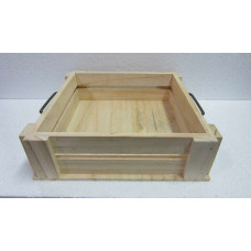 SQ BORDER TRAY WITH HANDLE